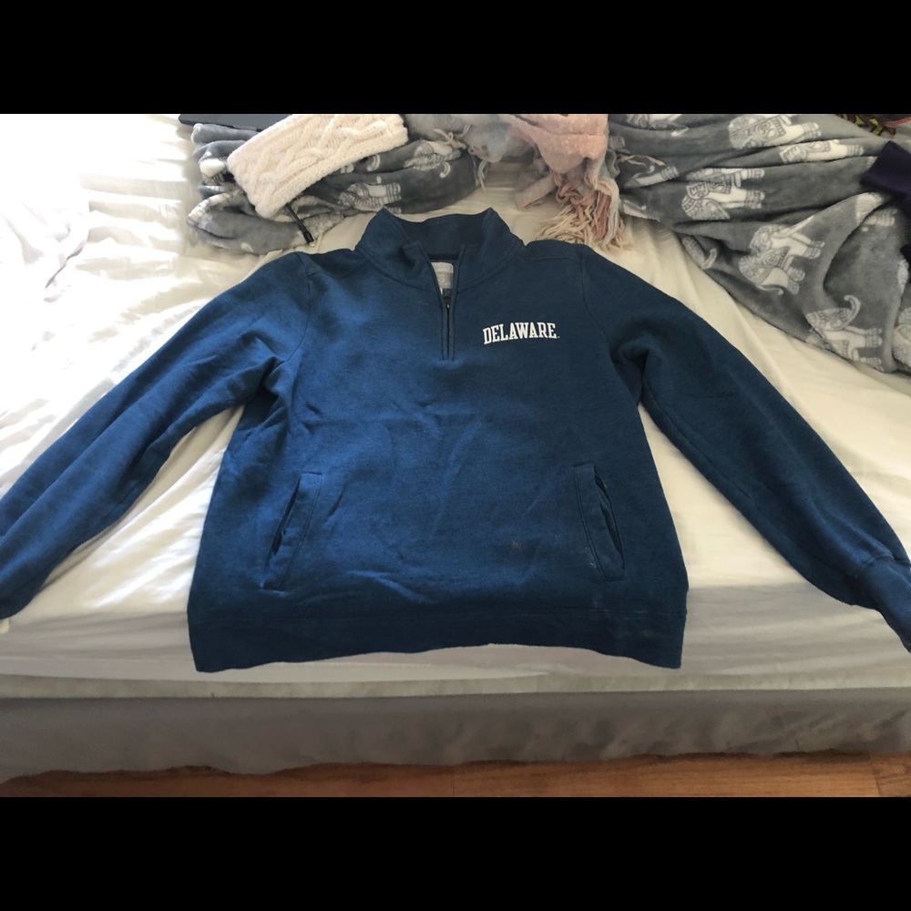 UD QUARTER ZIP💙